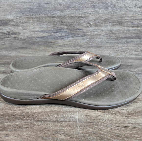 Vionic Tide II Toe Post Bronze Metallic Leather Orthaheel Flip Flop Womens Sz 11 - Picture 3 of 9